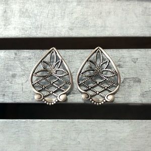 Pineapple Earrings, Medium